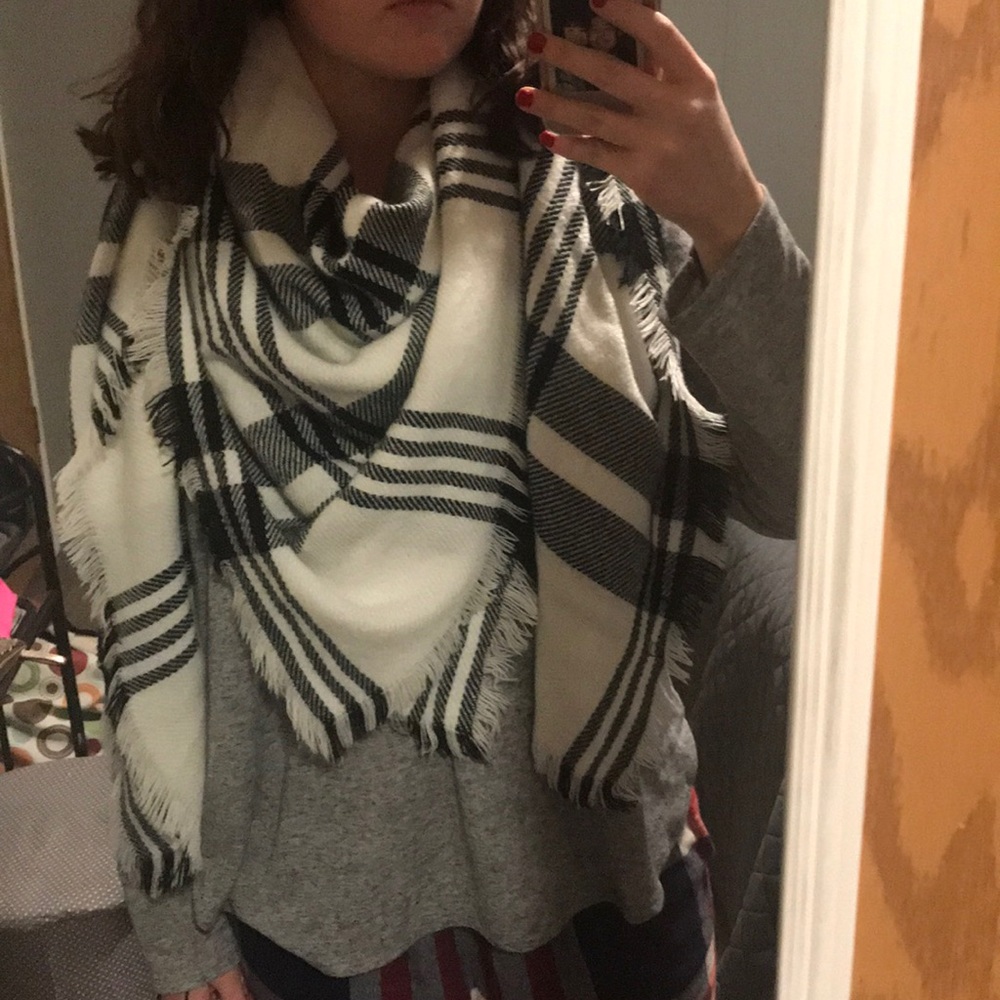 Blanket Scarf